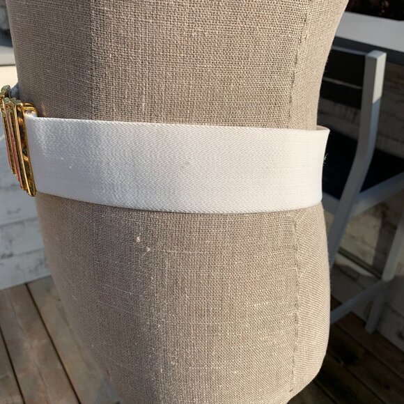Vintage 80s White Elastic Gold Red Retro Statement Buckle Wide Cinch Belt - Picture 3 of 12